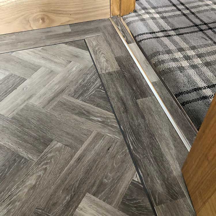 Vinyl floor